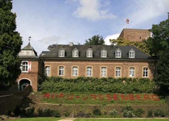 Готель Burg Wassenberg Екстер'єр фото